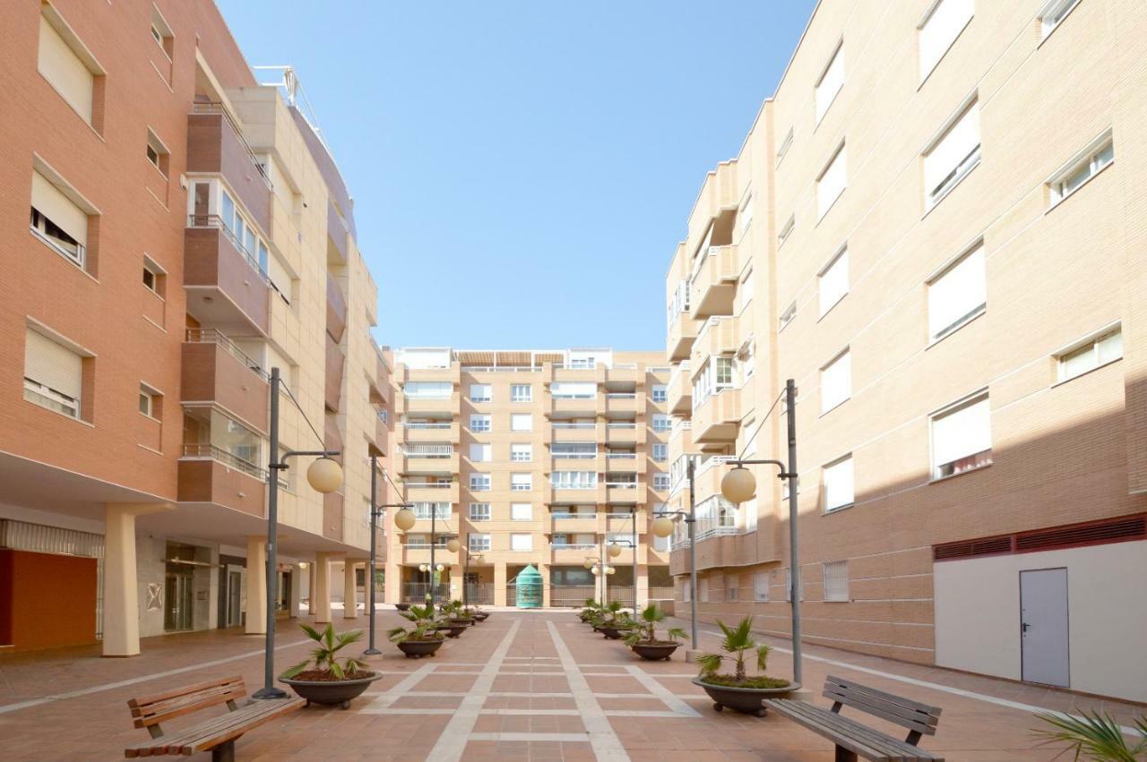 Апартаменти Moderno Apartamento Frente A La Playa Y El Centro Альмерія Екстер'єр фото
