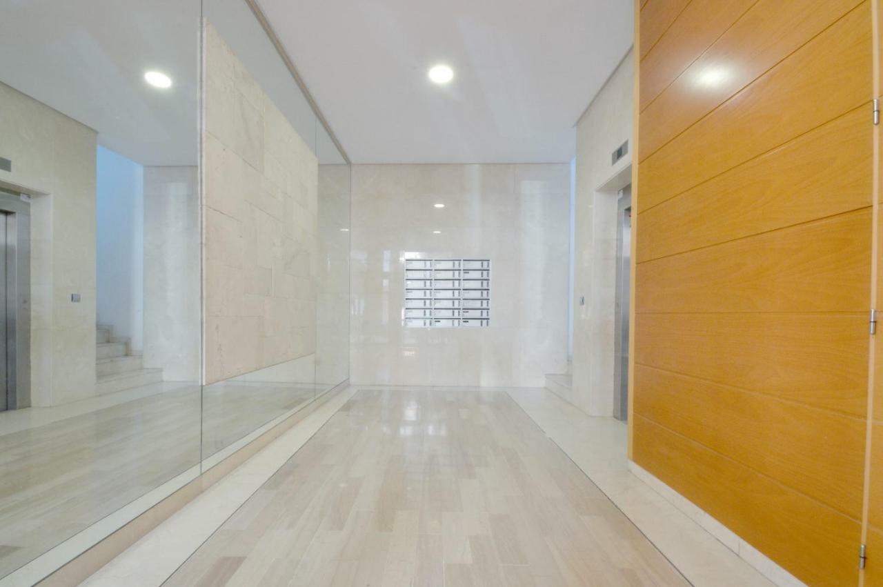Апартаменти Moderno Apartamento Frente A La Playa Y El Centro Альмерія Екстер'єр фото