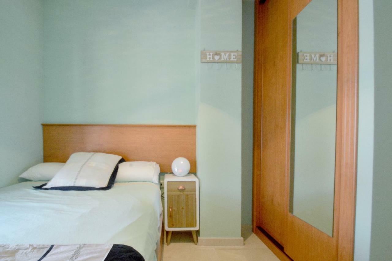 Апартаменти Moderno Apartamento Frente A La Playa Y El Centro Альмерія Екстер'єр фото